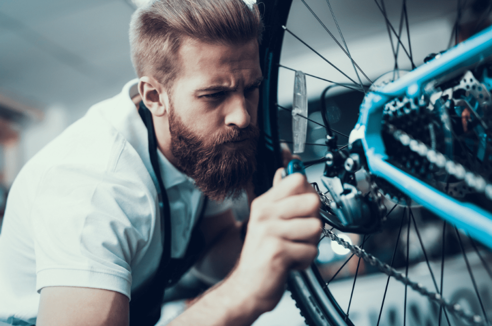 Un servicio de taller es imprescindible en cualquier tienda de bicicletas